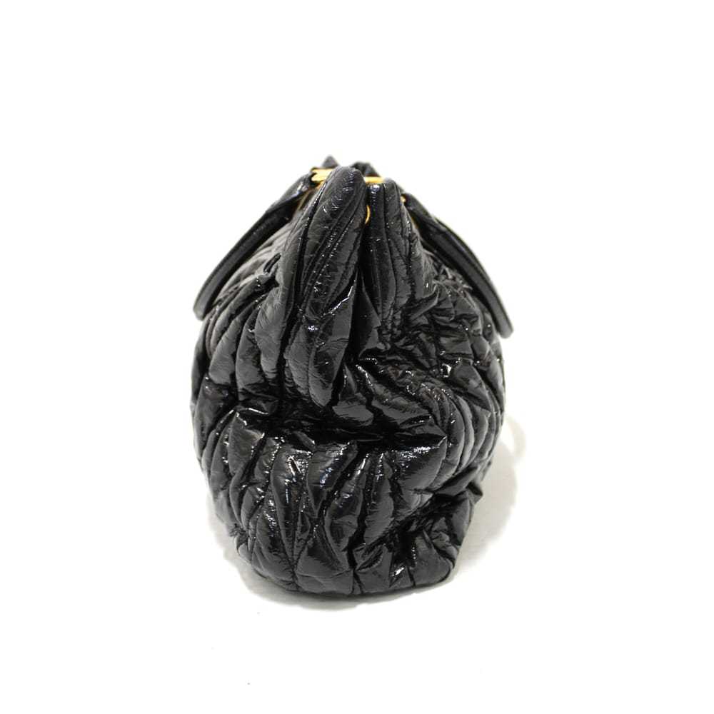 Miu Miu Matelassé patent leather handbag - image 7