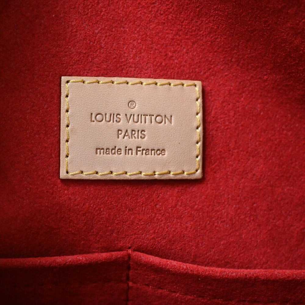 Louis Vuitton Louis Vuitton Gaia handbag - image 9