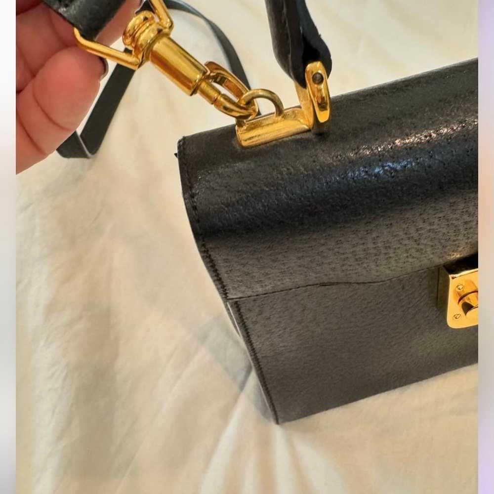 Gucci Vintage Lady Lock Top Handle Bag Black Leat… - image 11