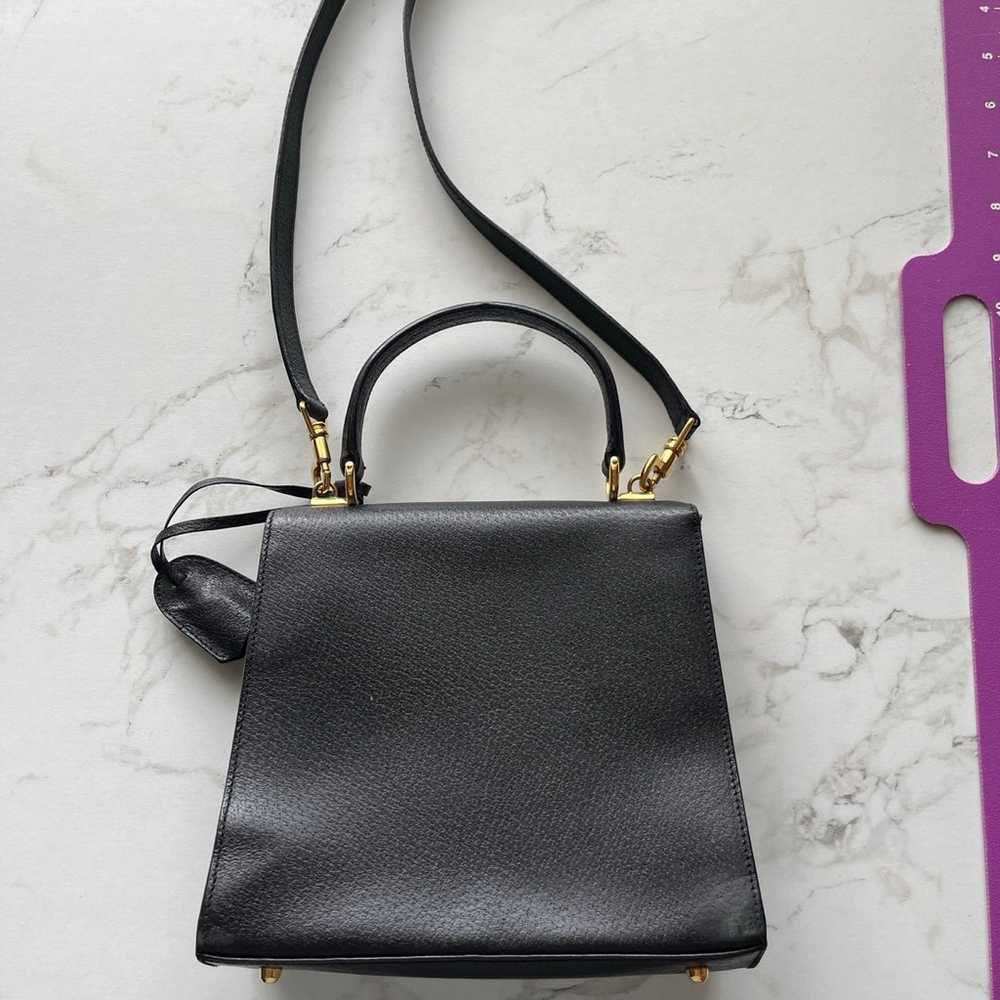 Gucci Vintage Lady Lock Top Handle Bag Black Leat… - image 3