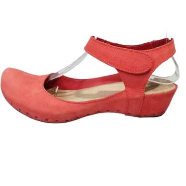 Vialis Shoes 7 Olivia Rocker Bottom Strappy Red Sa
