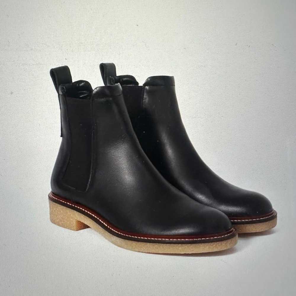 Everlane Chelsea Boots - image 1