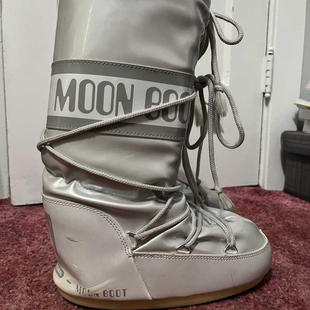 Silver Moon Boots - image 3