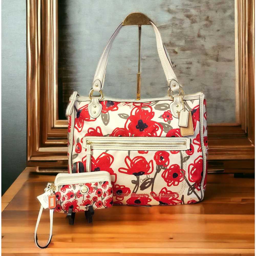 Coach Coach Poppy Hallie Floral Tote & NWT wallet… - image 1