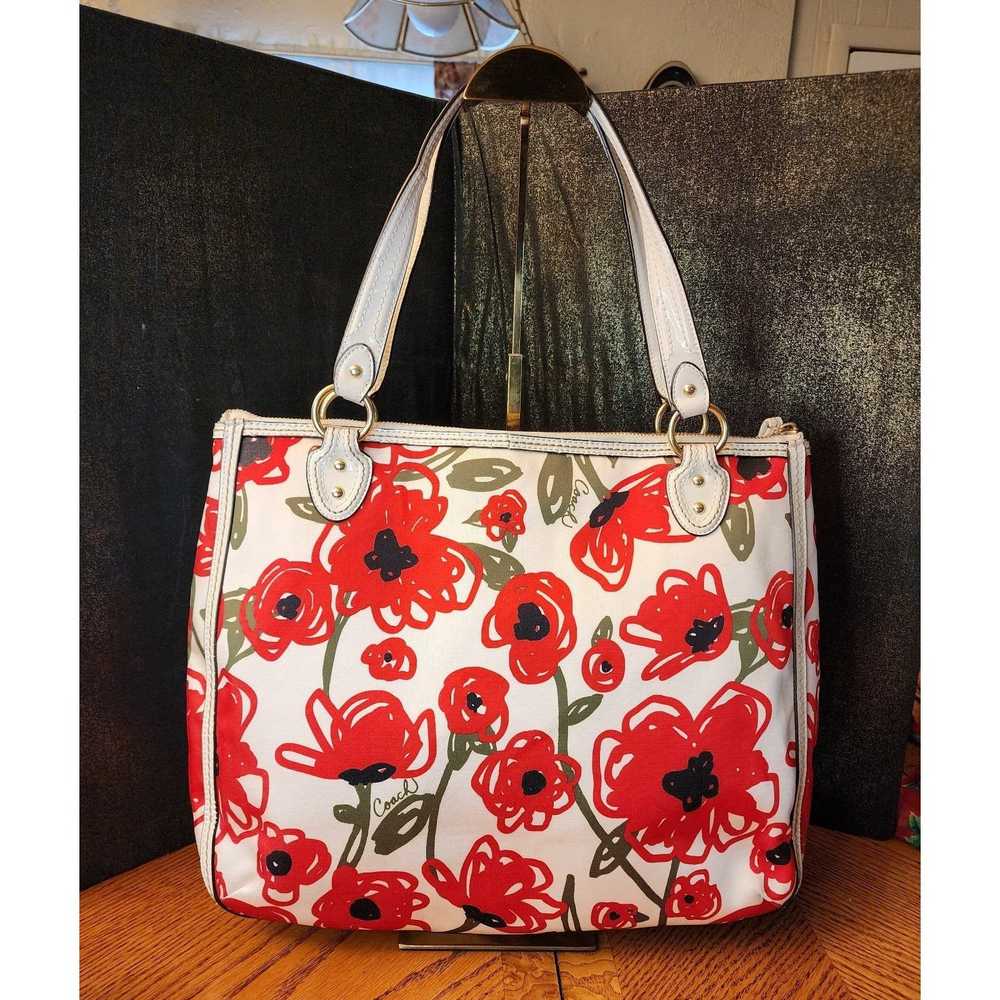 Coach Coach Poppy Hallie Floral Tote & NWT wallet… - image 6