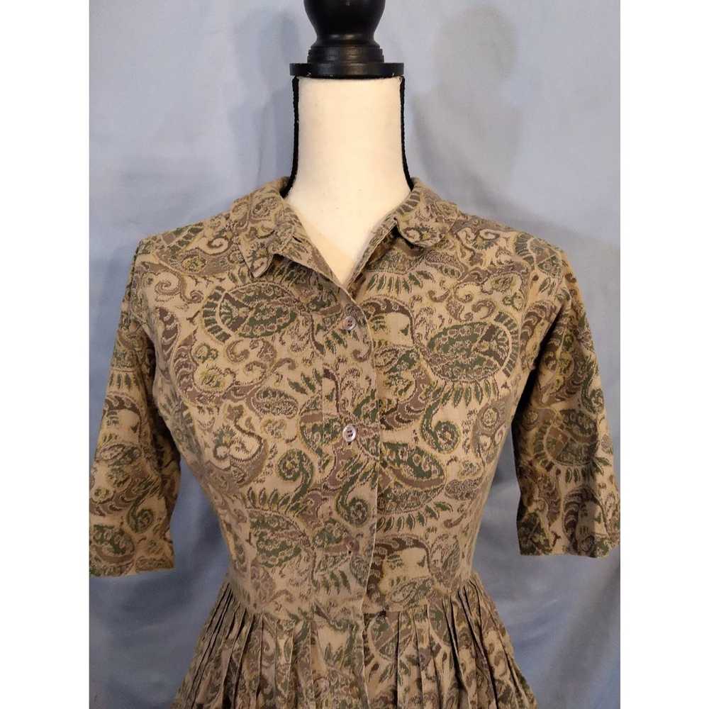 Vintage 50s Peck & Peck Fit and Flare Dress. - image 2