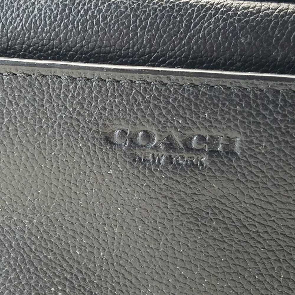 COACH F58542 Black Leather Zip Around Travel Toil… - image 2