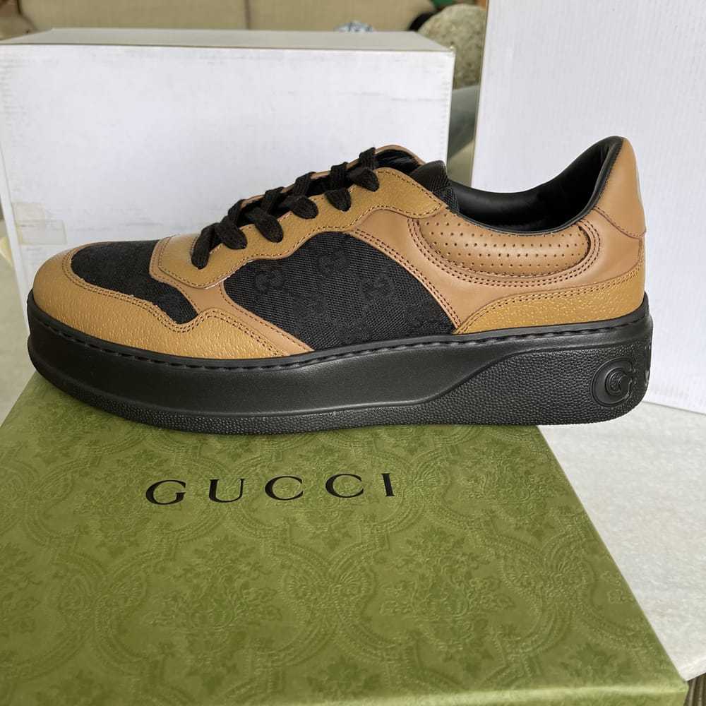 Gucci Leather low trainers - image 11