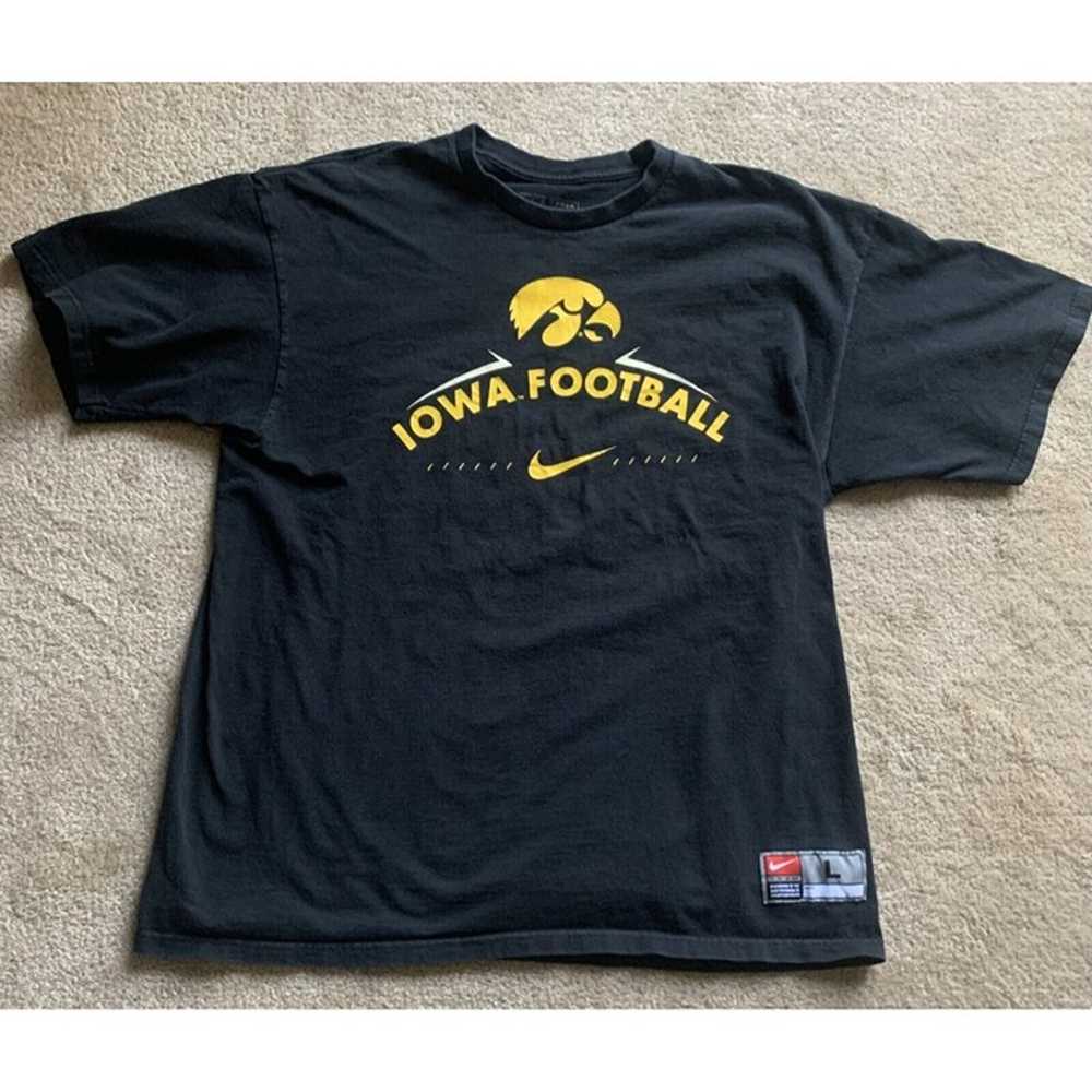 Iowa Hawkeyes Nike Team T Shirt Vintage Black Cen… - image 1