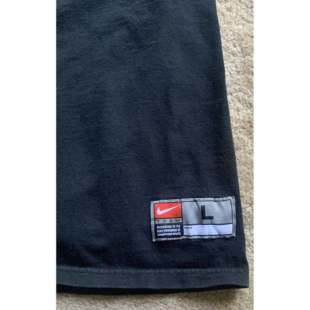 Iowa Hawkeyes Nike Team T Shirt Vintage Black Cen… - image 3