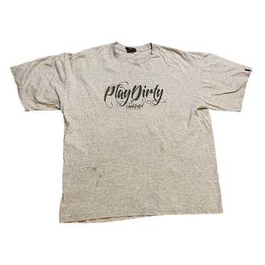 Undefeated Undefeated Play Dirty Cursive T Shirt S