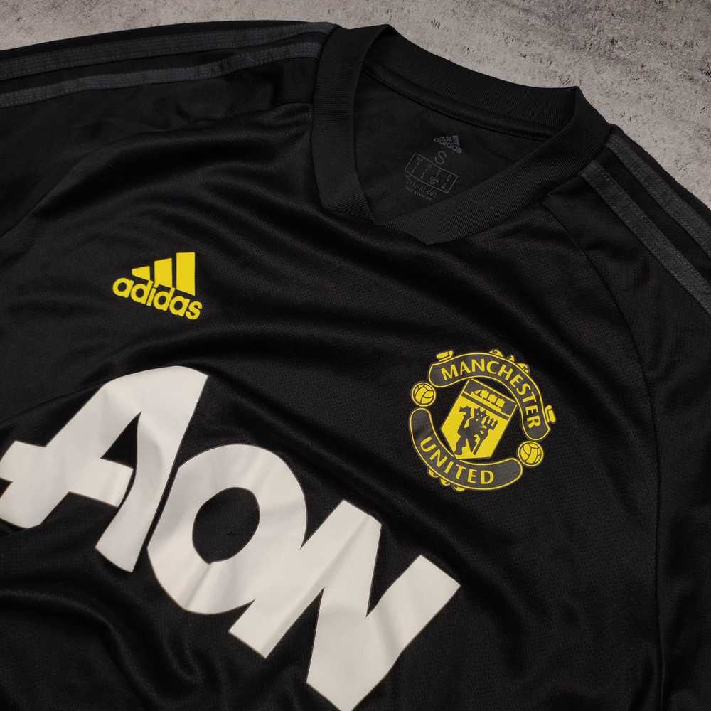 Manchester United × Rare × Soccer Jersey RARE Adi… - image 3