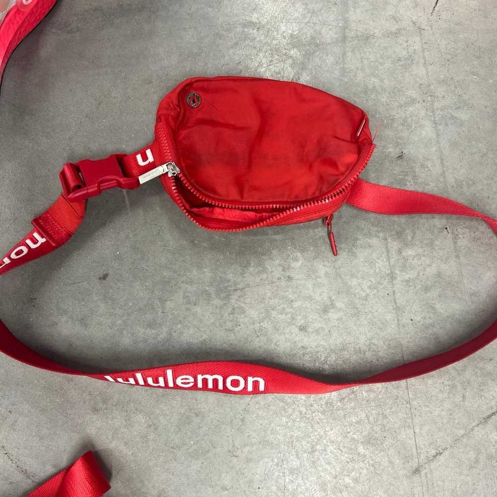 Lululemon employee belt bag - image 2