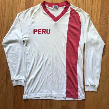 Asics × Vintage Vintage 1970's Peru national footb