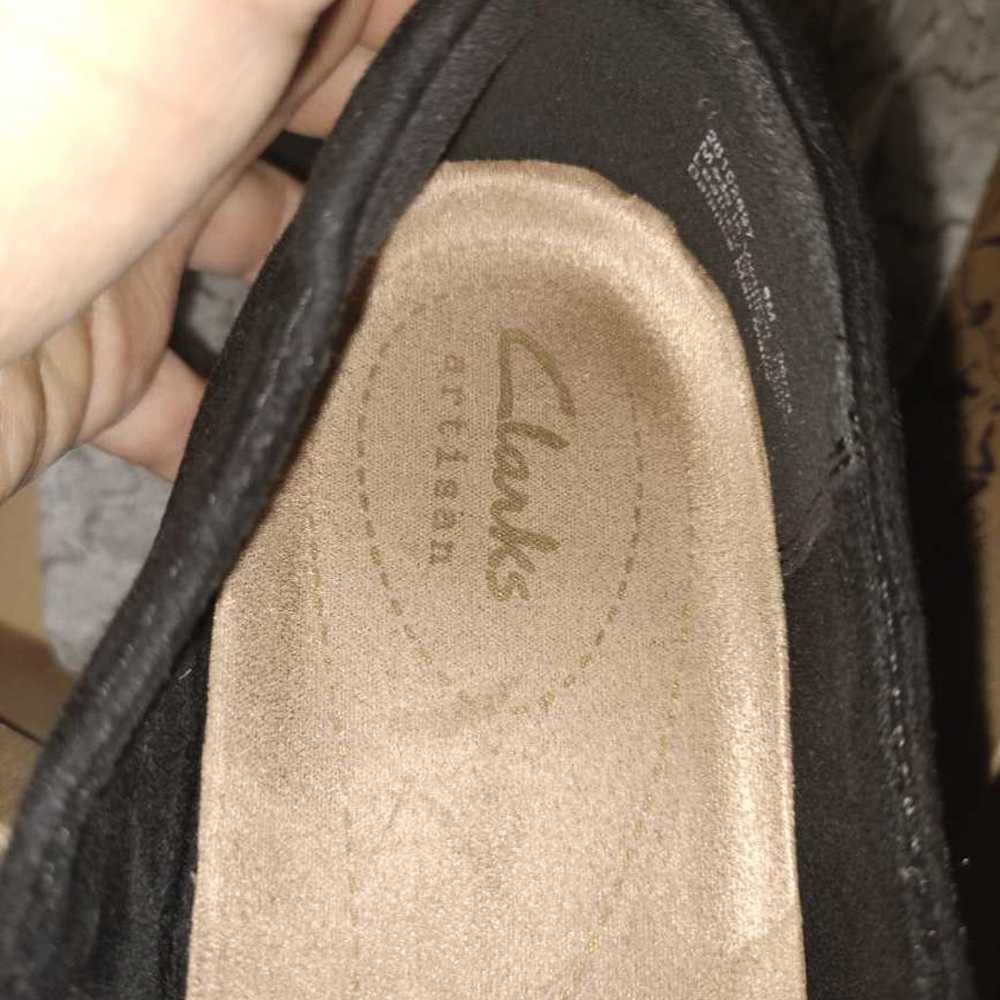 Clarks size 9 women’s shoes wedges - image 2