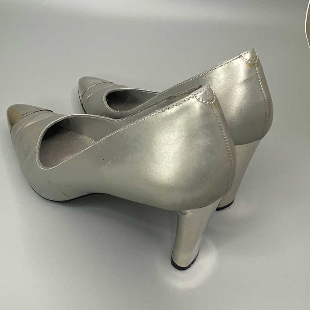 St. John Heels Size 8.5 Silver - image 7