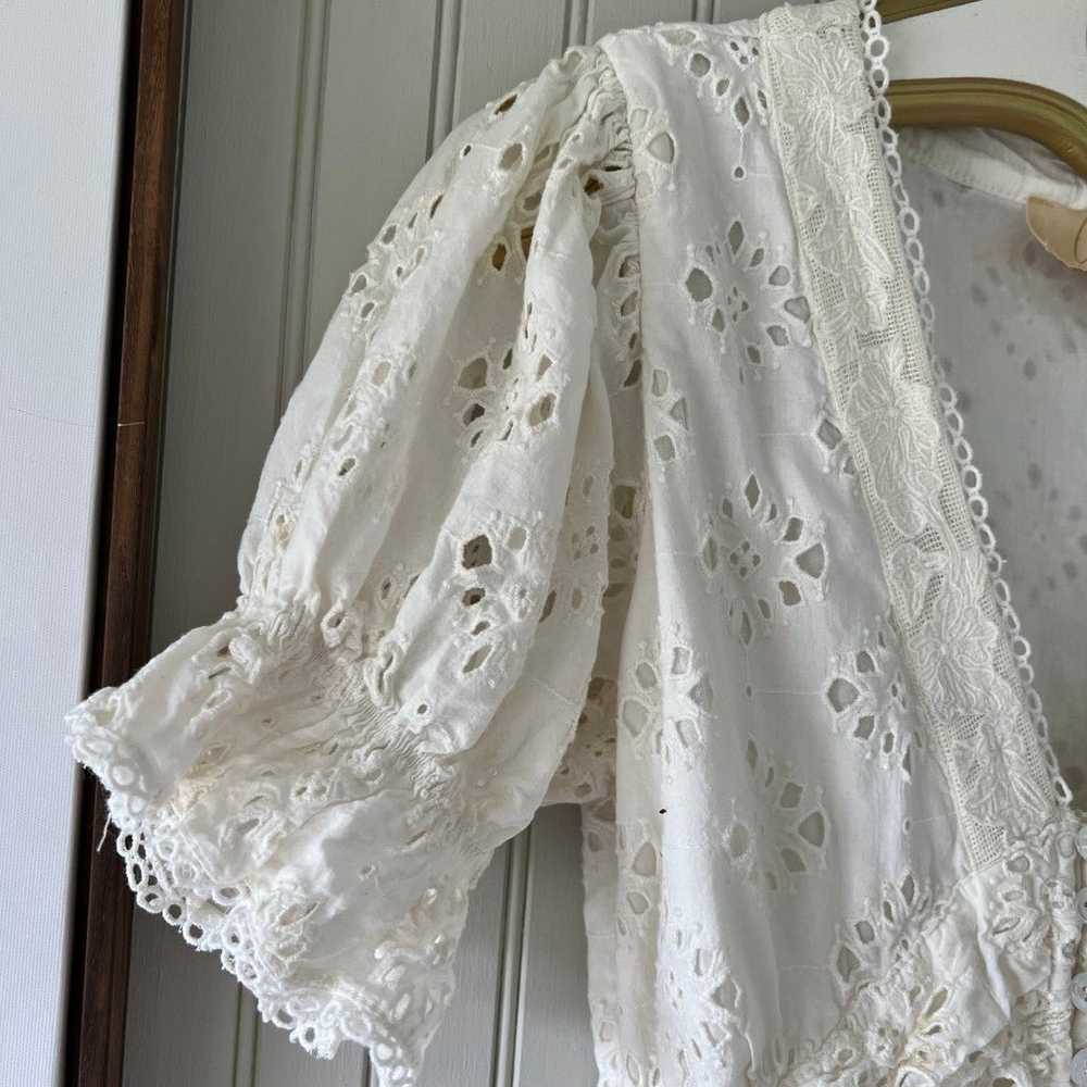Anthropologie Love the Label White Eyelet Lace Vi… - image 10