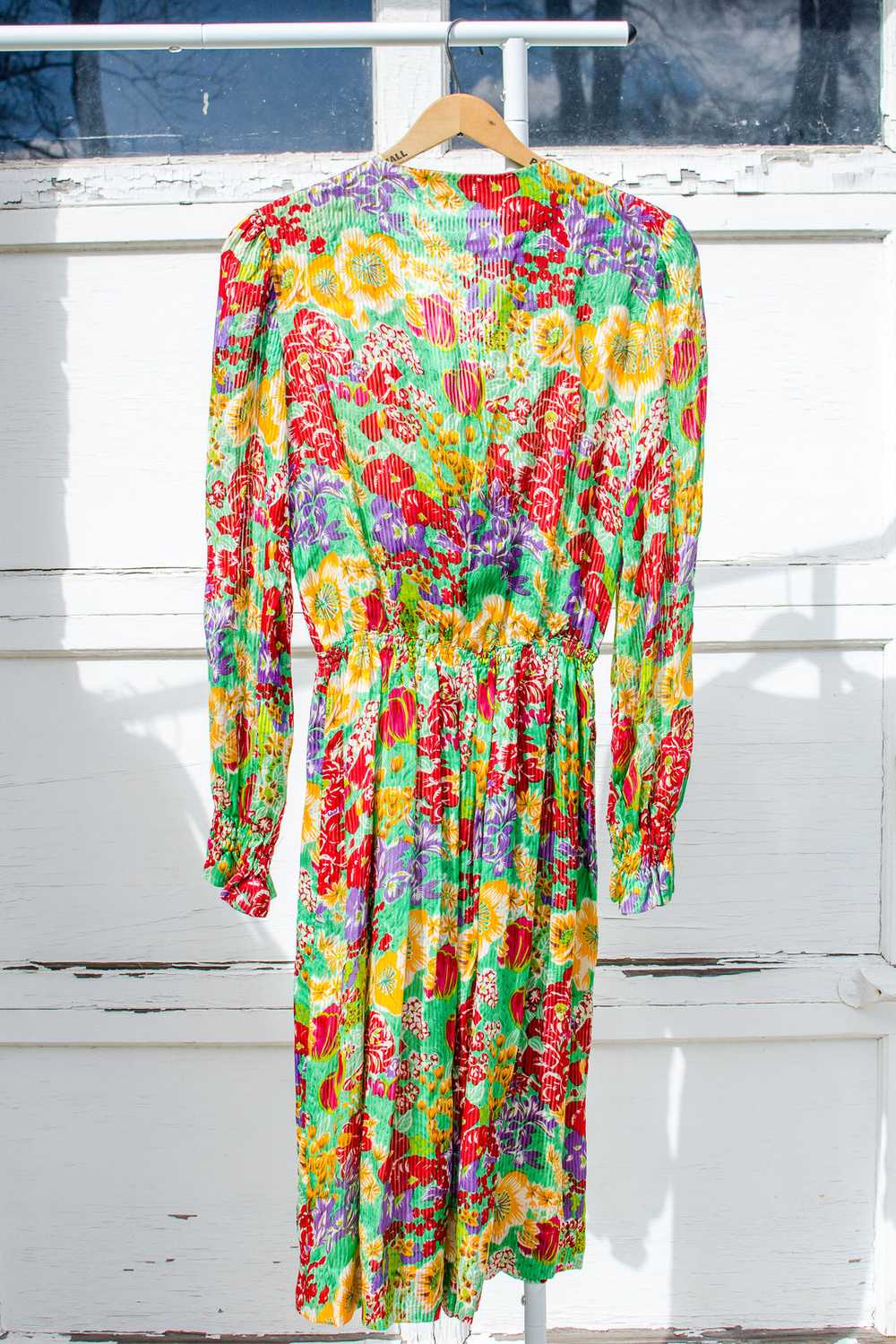 1980s Bright Floral Silk Faux Wrap Dress / XSmall… - image 4