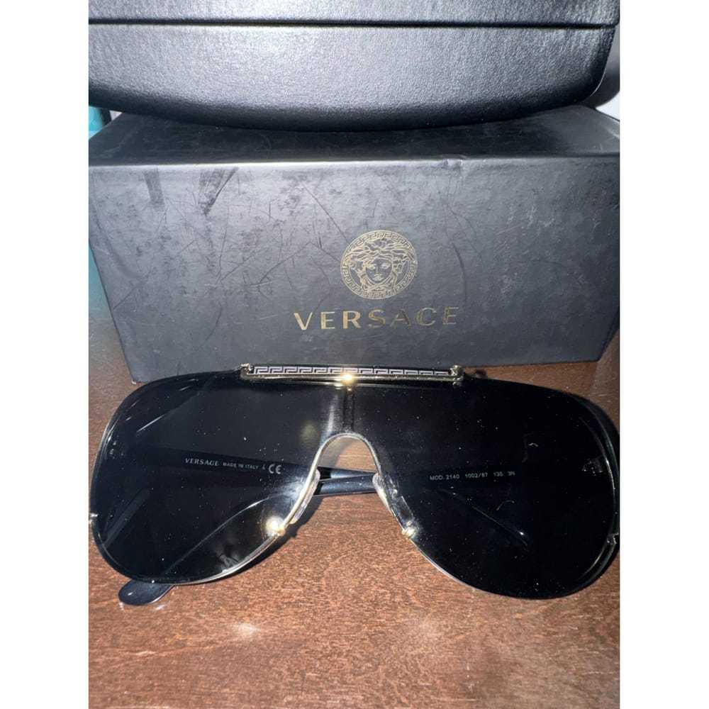 Versace Oversized sunglasses - image 6