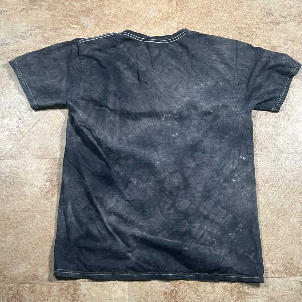 The Mountain Vintage Wolf Gray Tie Dye Graphic T-… - image 3