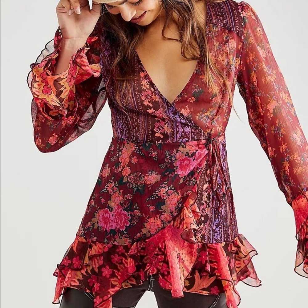 NEW Free People Magic Hour Sheer Floral Wrap Tuni… - image 1