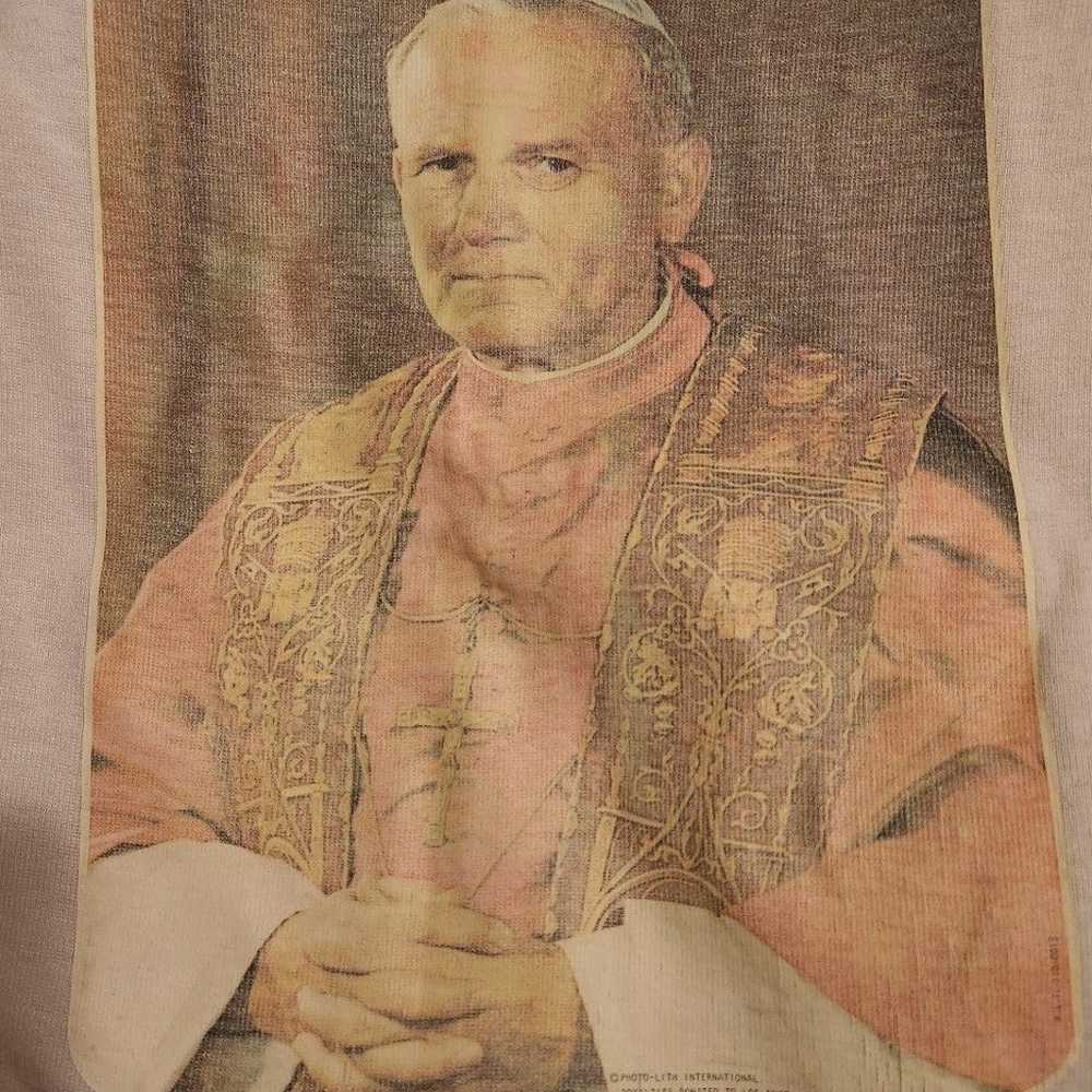 Vintage 1980s Pope John Paul lI womens Tee by Anv… - image 2