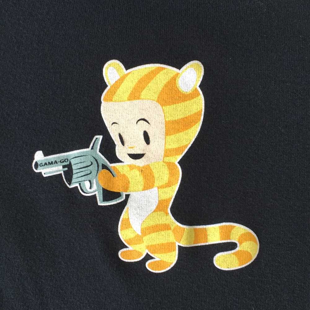 Rare Y2K 2005 Gama-Go cat boy with gun baby tee X… - image 2