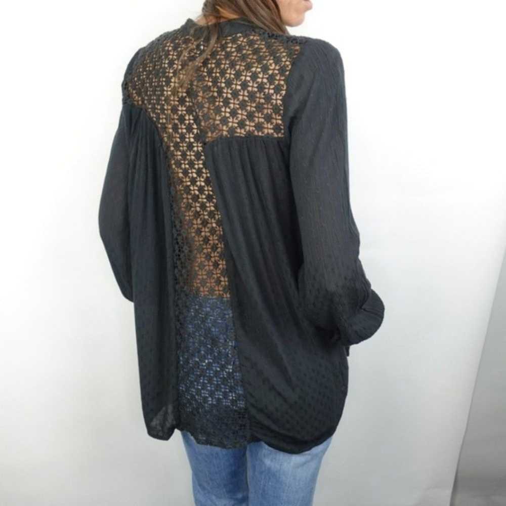 Free People The Best Crochet Lace Inset Shirt Blo… - image 3