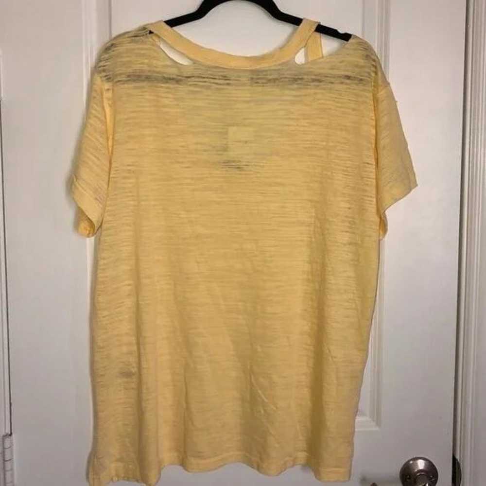 Free People Ripped T Shirt Yellow Size Large - image 3