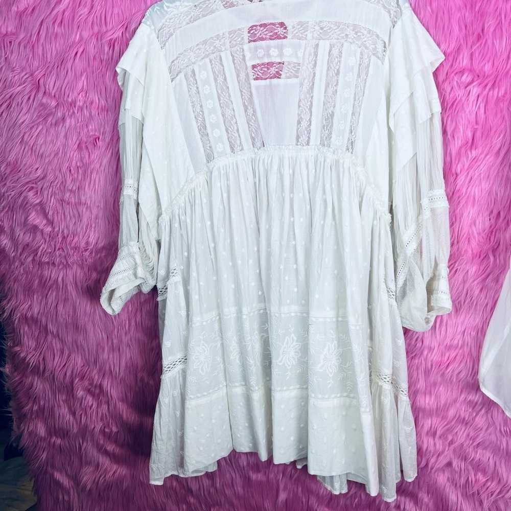 New Free people  white babydoll dress sz sm lace … - image 4