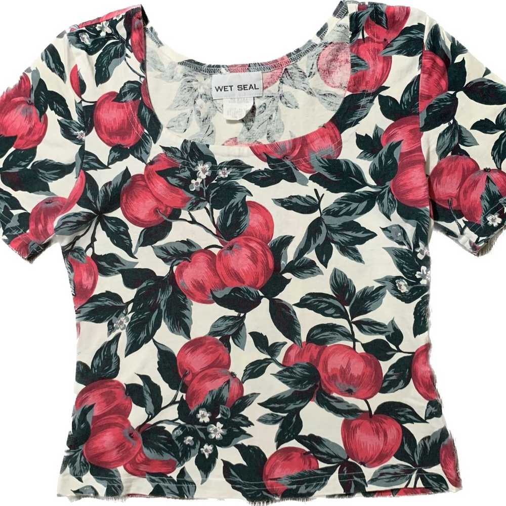 Vintage wet seal apple orchard tee