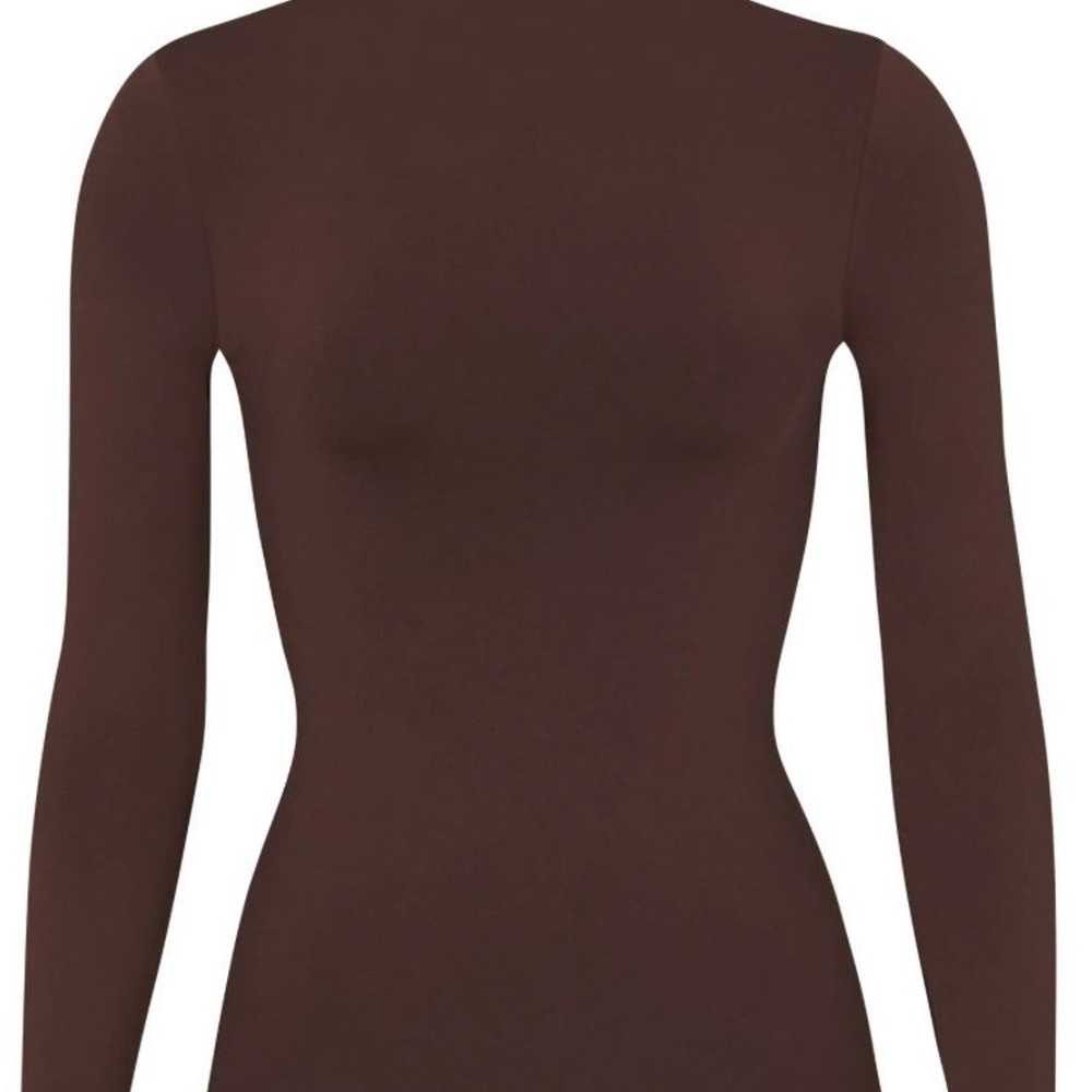 SKIMS SOFT SMOOTHING TURTLENECK TOP NWOT - image 3