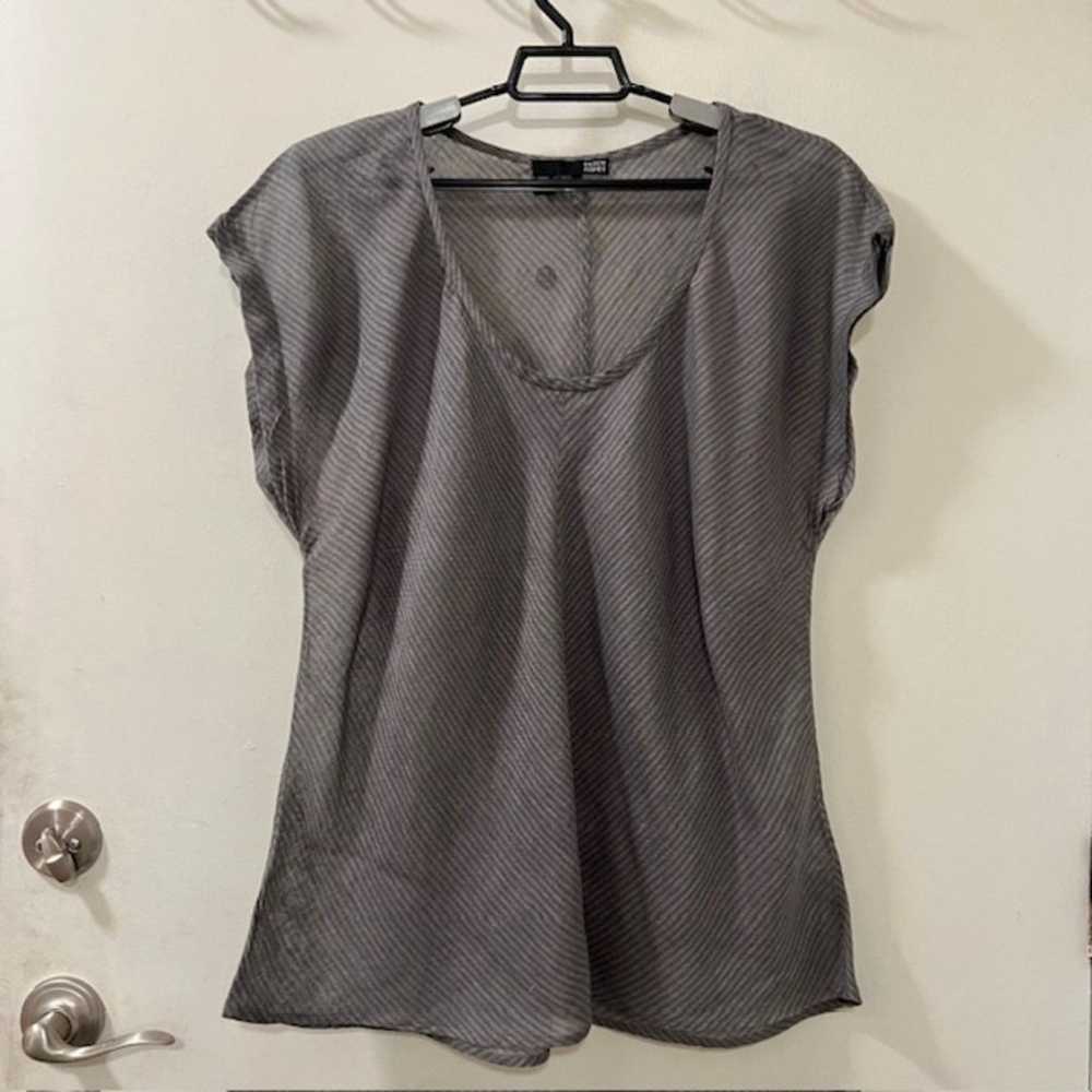 Eileen Fisher Gray Scoop Neck Linen Short Sleeve … - image 5