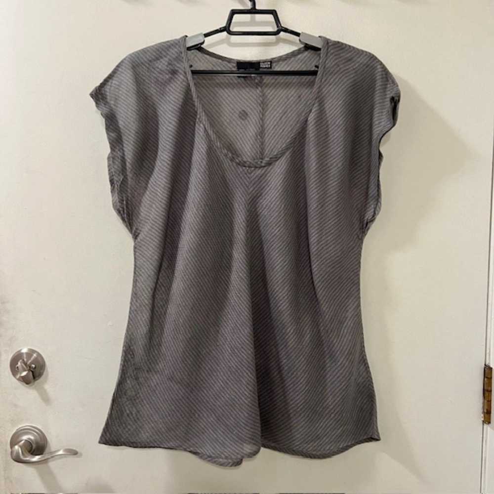 Eileen Fisher Gray Scoop Neck Linen Short Sleeve … - image 6