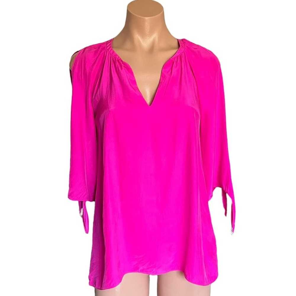NEW Lilly Pulitzer 100% silk CUT 3/4 SLEEVE size … - image 2