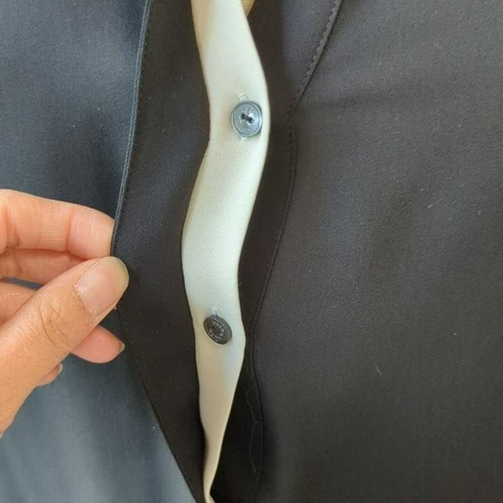 Vince Collarless Half Button Silk Chiffon Shirt B… - image 3