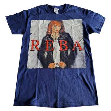 Reba McEntire NWOT Graphic Gildan T shirt