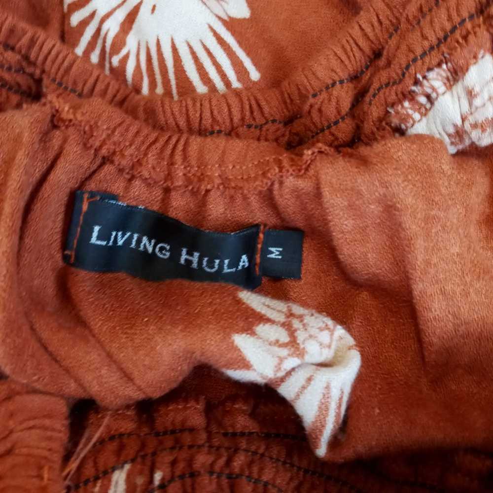 Living Hula Off the Shoulder - image 3
