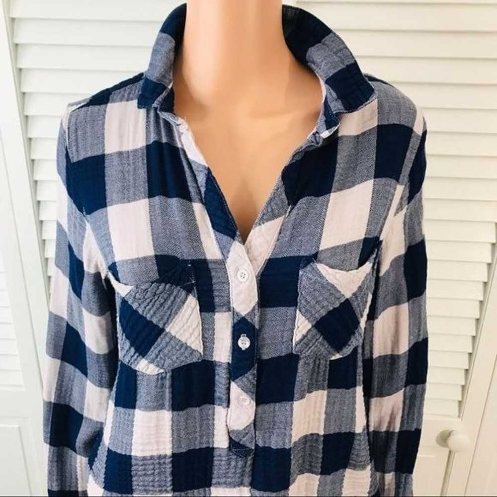 BELLA DAHL Blue White Plaid V-Neck Button Down Sh… - image 3