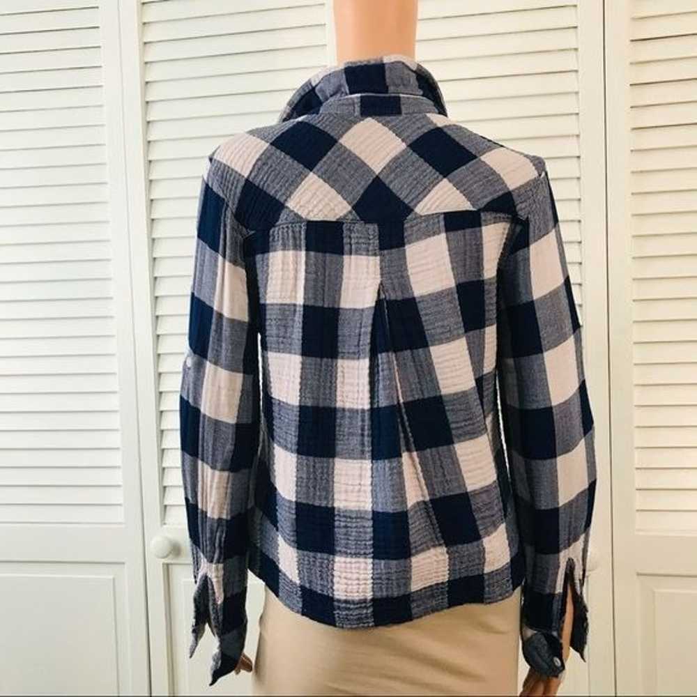 BELLA DAHL Blue White Plaid V-Neck Button Down Sh… - image 9