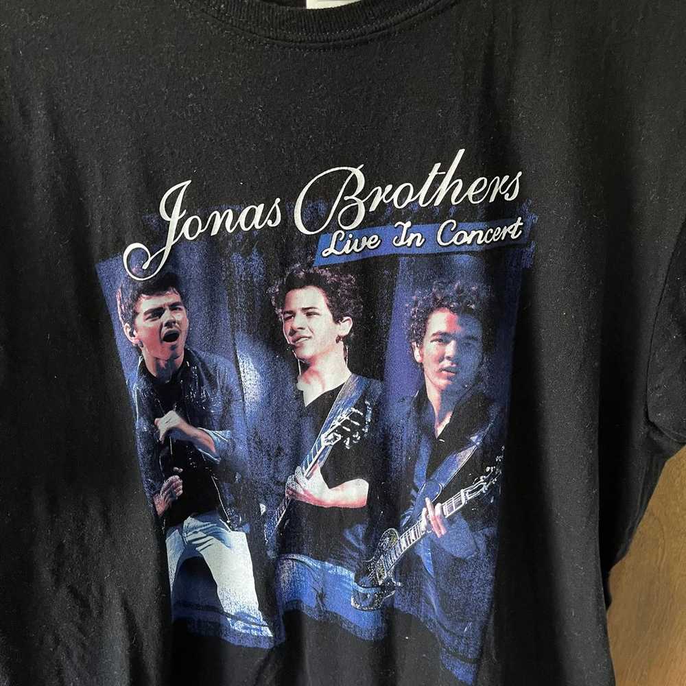 Jonas Brothers concert tshirt - image 2