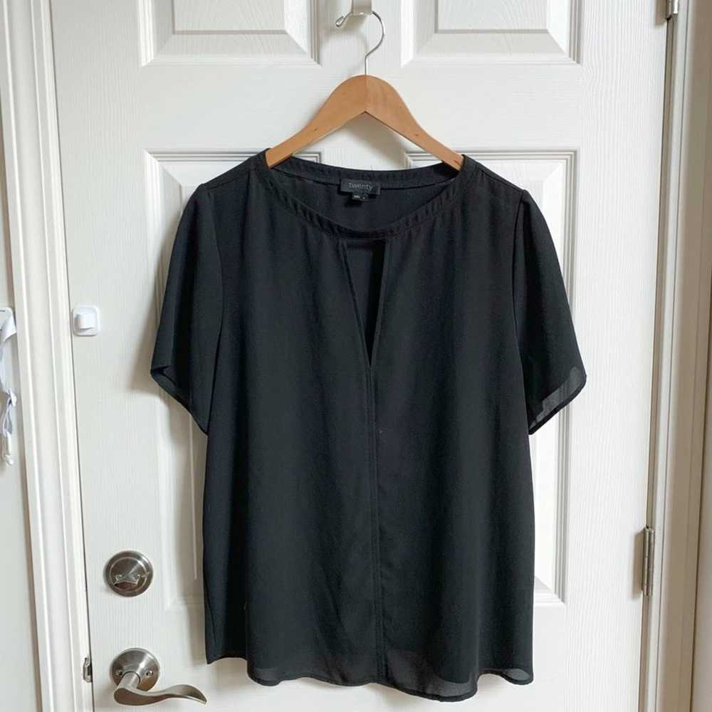 Twenty black keyhole blouse, size L - image 1