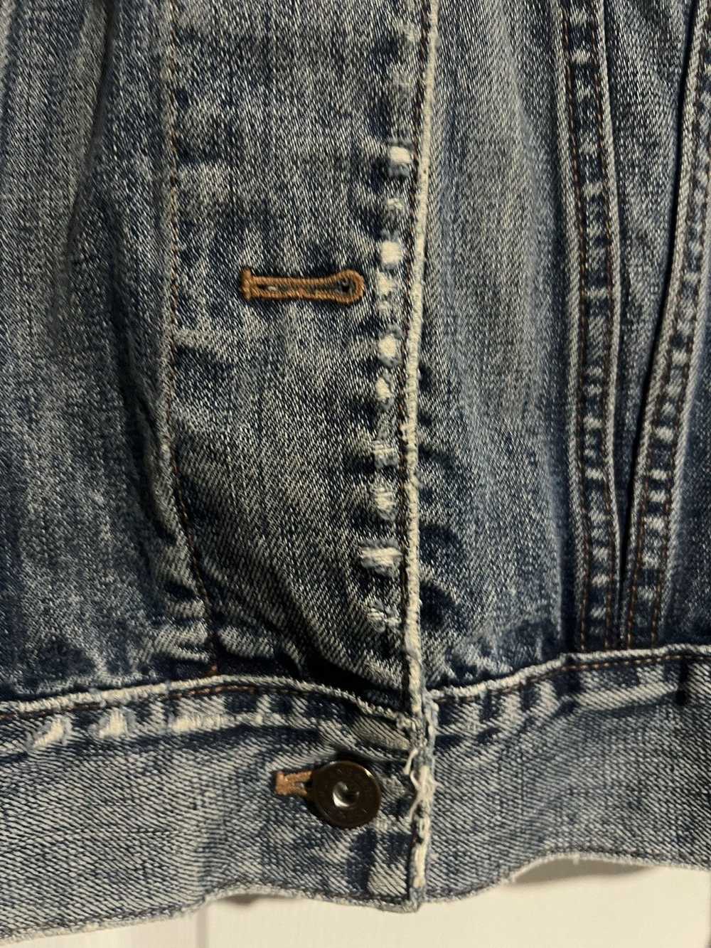 Gap × Vintage Vintage 90s Gap Denim Jacket Frayed… - image 5