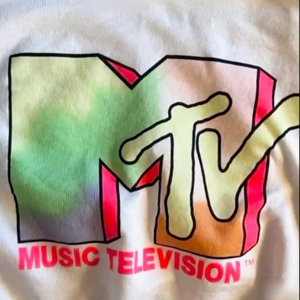 Vintage MTV White Long Sleeved Crop Top. Size XS. - image 4