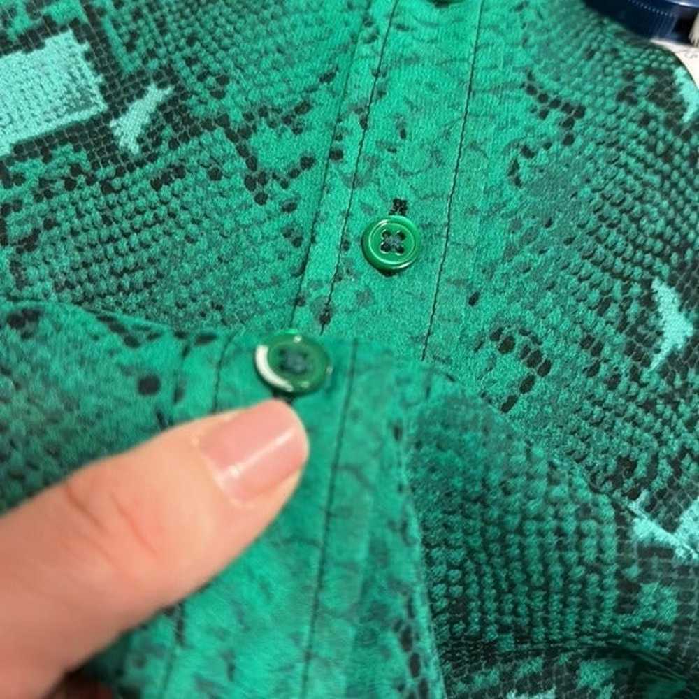 Equipment Snake Print Silk Blouse Emerald Green S - image 4