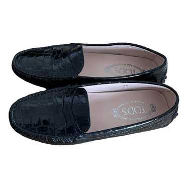 Tod's Gommino patent leather flats