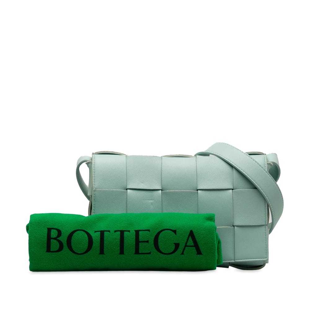 Bottega Veneta Cassette leather crossbody bag - image 12