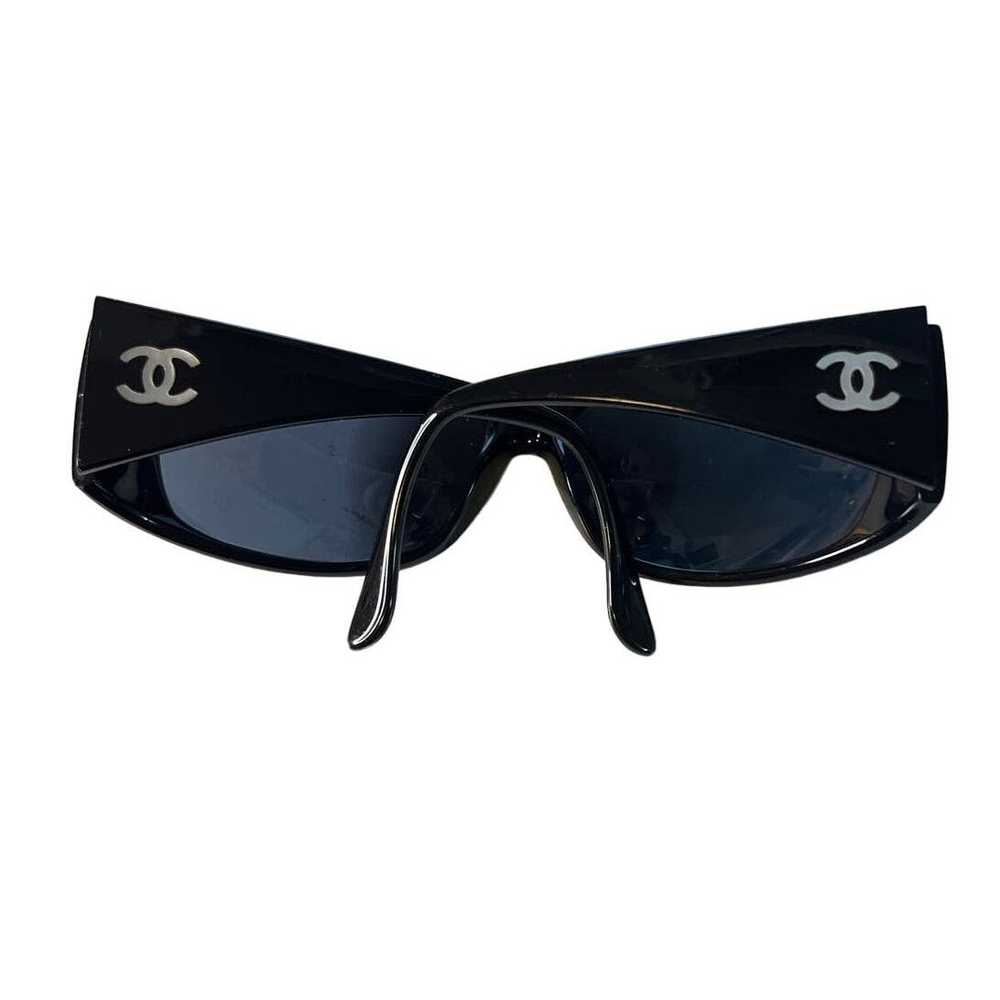 Chanel Chanel Black Sunglasses with Pearl Logo 50… - image 4