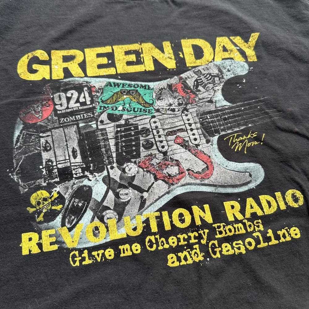 Designer 2000s Green Day band t shirt - image 2