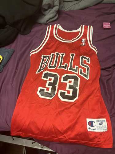 Champion × Chicago Bulls × Vintage 97’ Scottie pi… - image 1